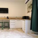 Milanrentals - Rainforest Suite